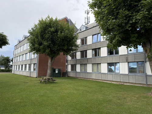Foto fra haven foran kollegiet på Rømøvej.