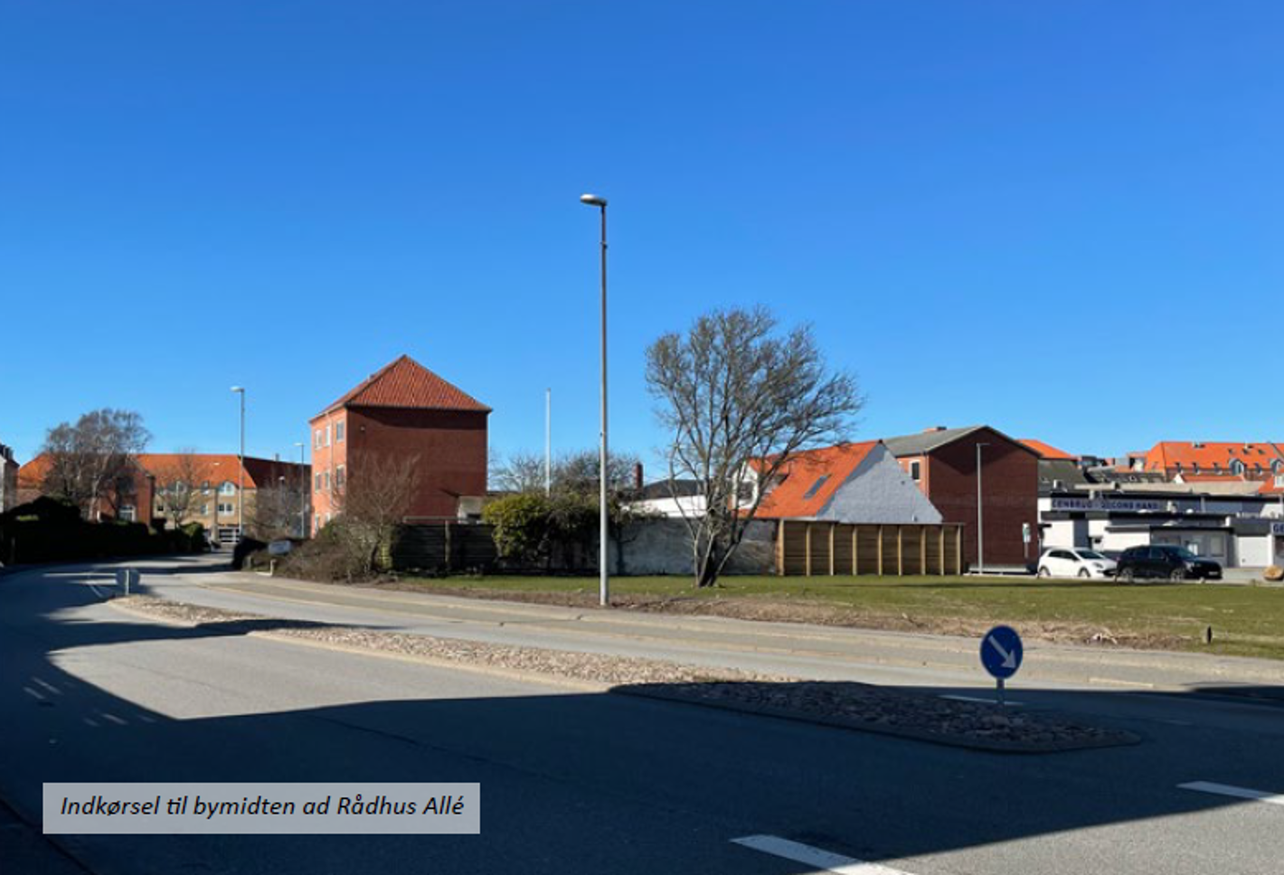 Foto af indkørslen til bymidten ad Rådhus Allé
